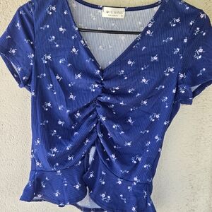 Love Wins Runched Ruffle Floral Crop Top Sz Med